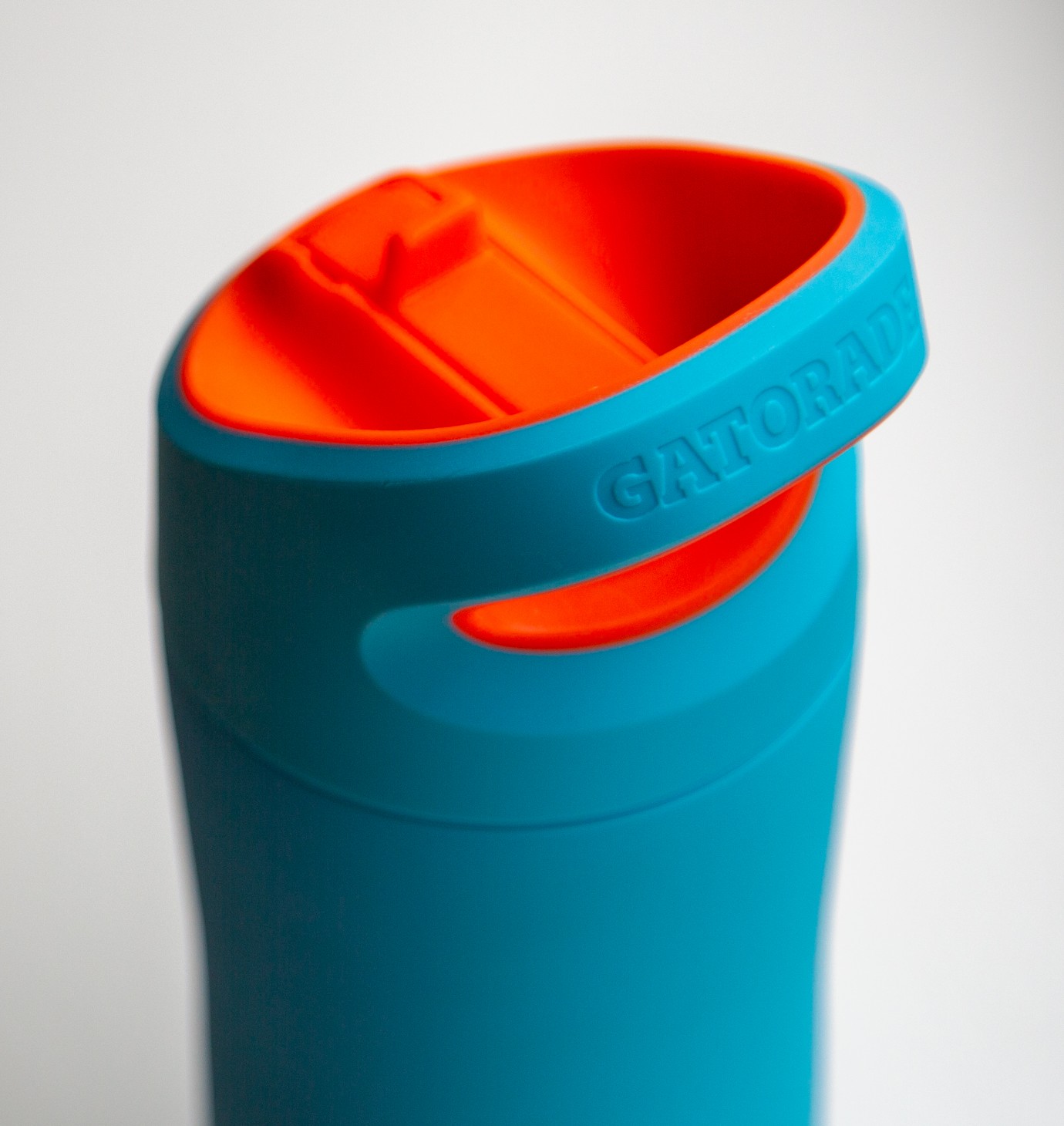 tether_gatorade_rookiebottle_detaildeboss